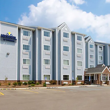 Microtel Inn & Suites By Wyndham Waynesburg-2