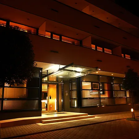 Reghina Blue Hotel-3