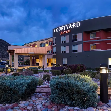Courtyard By Marriott Glenwood Springs-2