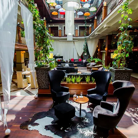 Grand Hotel Boutique-3