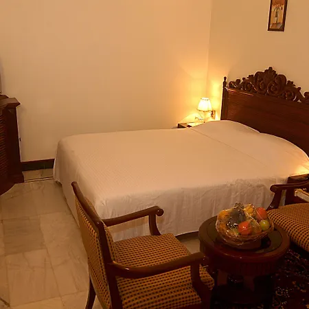 Paradise Isle Beach Resort-2