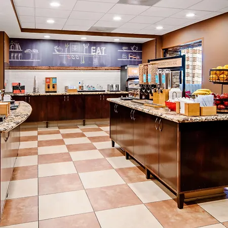 Hampton Inn And Suites Bakersfield / Highway 58-2