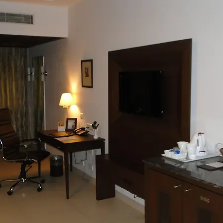City Heart Sarovar Portico-3
