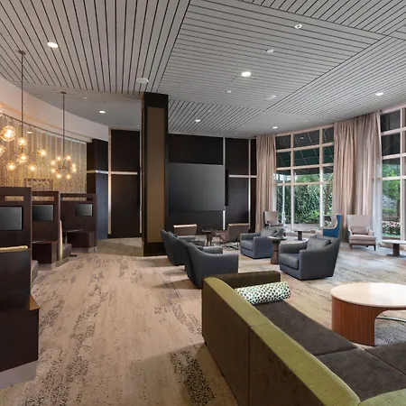 Courtyard By Marriott Greenville Downtown-3