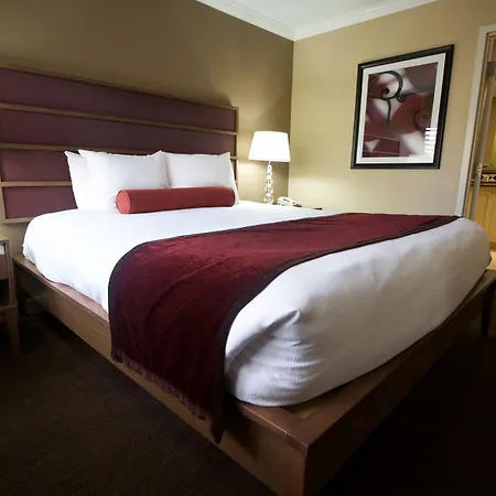 Best Western Plus Casino Royale-Center Strip-2
