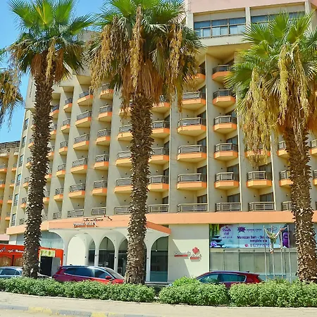 Aracan Pyramid Hotel-3