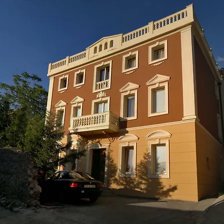 Shangri La Mansion-3