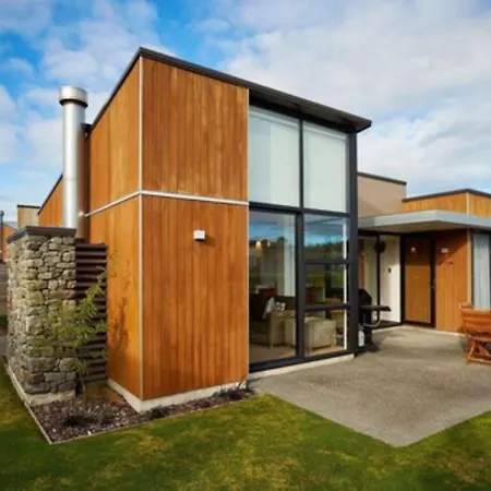 The Fairways Accommodation Kaikoura-3