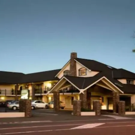 Aotea Motor Lodge-2
