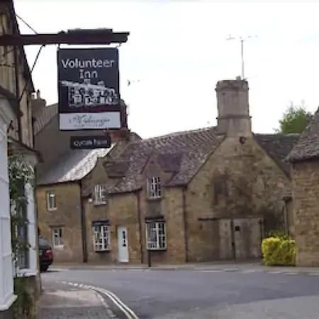 Volunteer Inn-3
