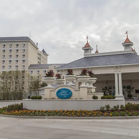 Cedar Point Hotel Breakers-3