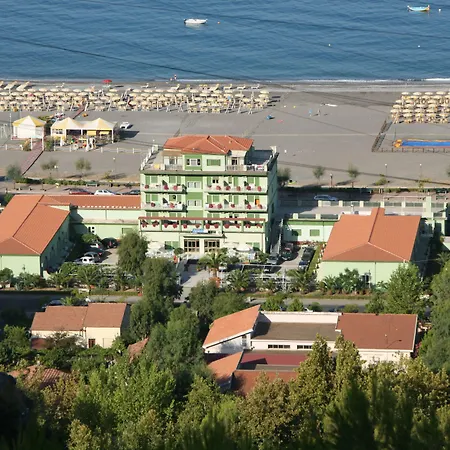 Hotel Germania-3