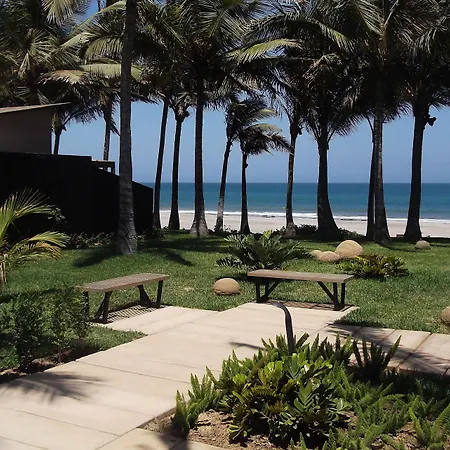 Arennas Mancora-2
