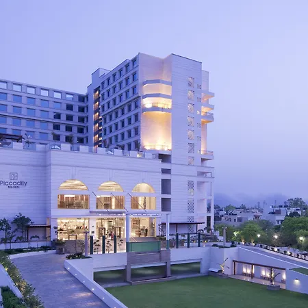 Hyatt Centric Janakpuri New Delhi-2