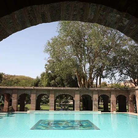 Welcomheritage Bal Samand Lake Palace-3