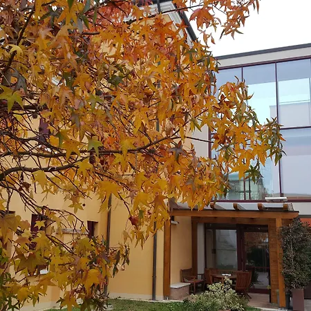 Unahotels Eco Hotel Villa Costanza Venezia-3