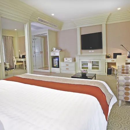 Kingston Suites Bangkok Sukhumvit 15 By Kingston Hotels-3