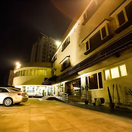 Hotel Bon Voyage-3