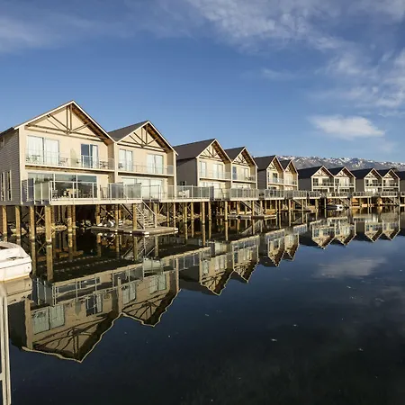 Lake Resort By Marsden-2