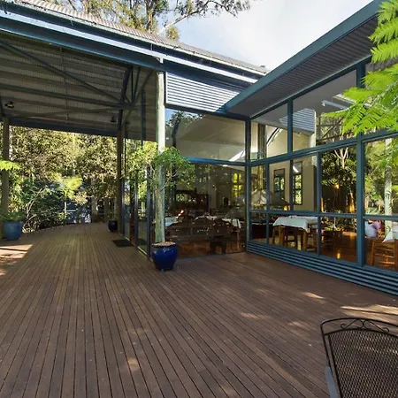 Pethers Rainforest Retreat-3