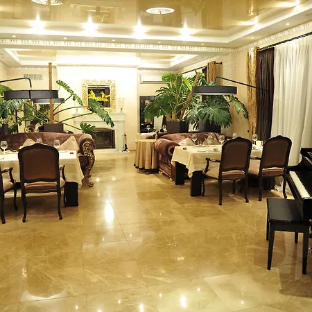 Diplomat Club Hotel-3