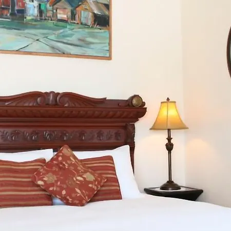 Rossmount Inn-2