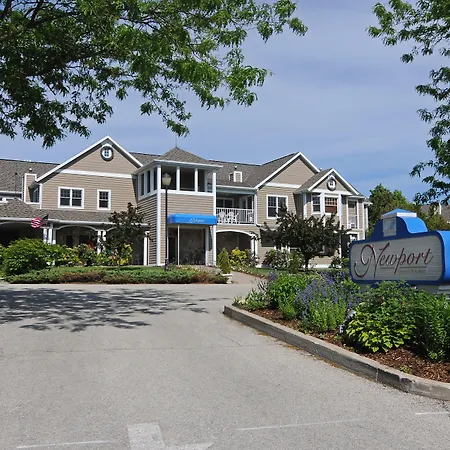 Newport Resort-3