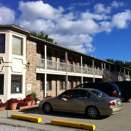 East Street Inn & Suites-2