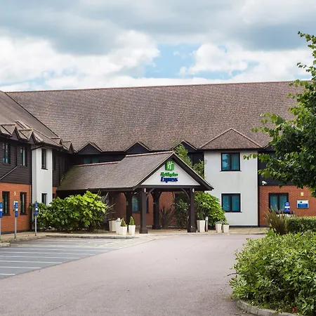Holiday Inn Express Colchester By Ihg-2