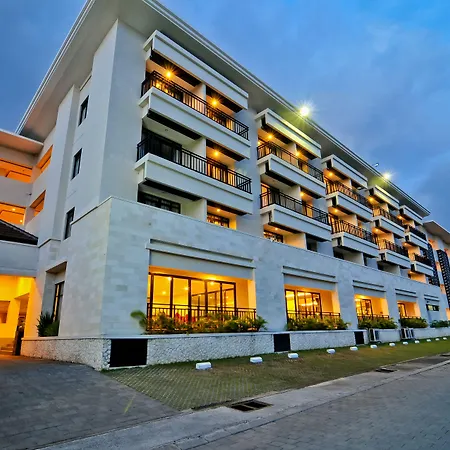 Grand Kuta Hotel And Residence-3