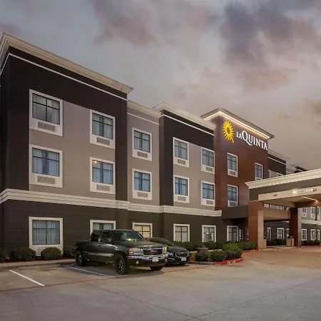 La Quinta Inn & Suites By Wyndham Houston Pasadena North-2