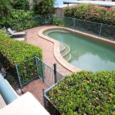 Mid City Luxury Suites-3