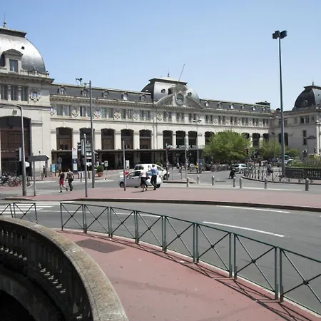 Hotel de Bordeaux-2