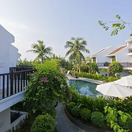 Hoi An Coco River Resort & Spa-3
