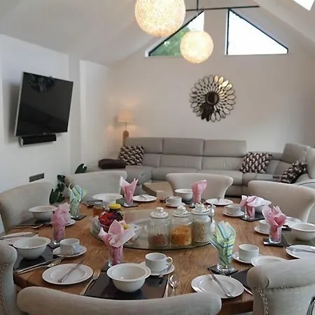 Baytree Guest House-3