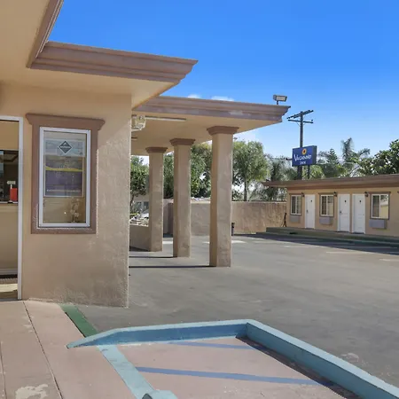 3Rd Avenue Inn-3