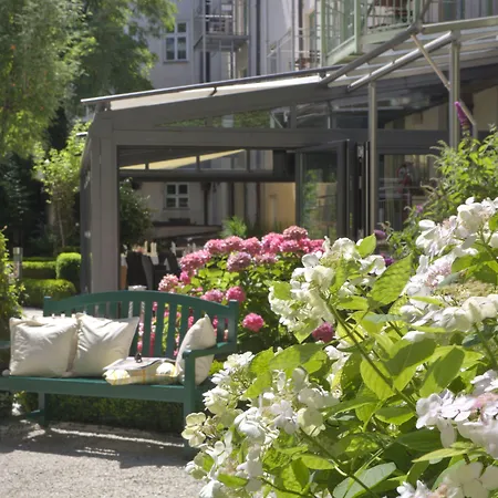 MAXIMILIAN MUNICH Apartments&Hotel-3