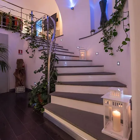 Palazzo Ferraioli - Hotel & Wellness-3