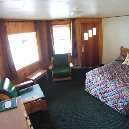 Lone Eagle Lodge-2