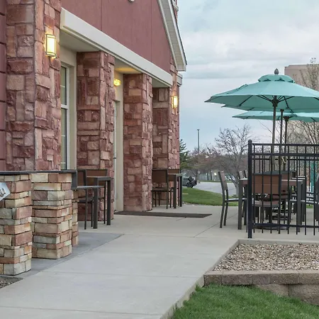Homewood Suites By Hilton Cedar Rapids-North-2