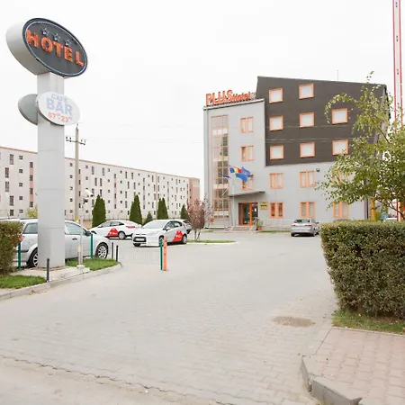 Plus Hotel-3