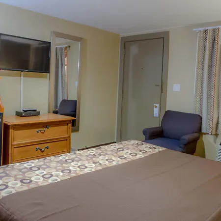 Relax Inn - Bryson City-3