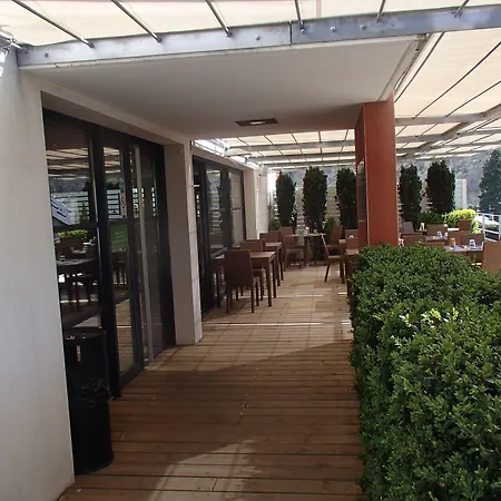 Brit Hotel Marvejols-2