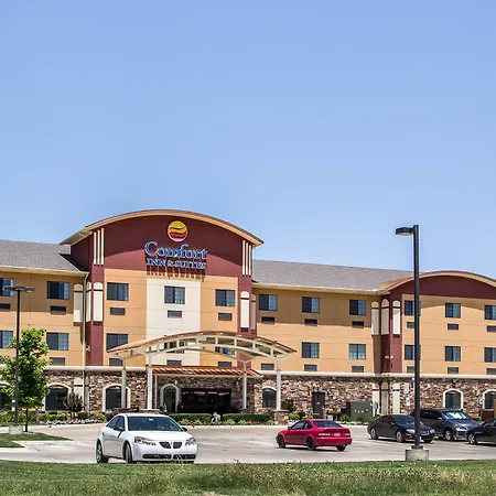Comfort Inn & Suites Glenpool-3