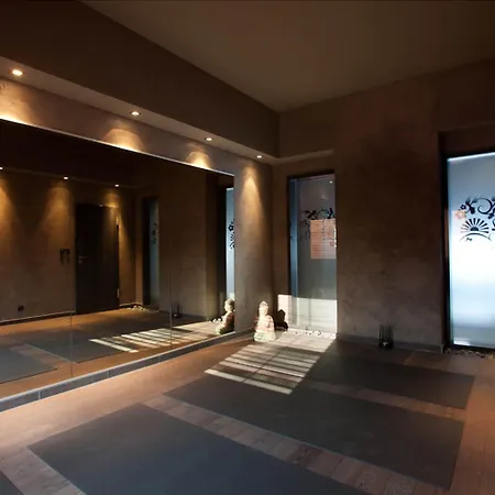 Wellness Hotel Zlatá Lípa-3