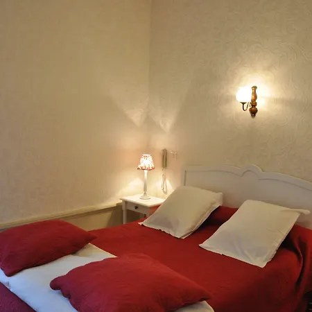 Authentic by Balladins, Hôtel Le Carré d'Aix-2