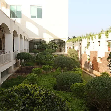 Ramada By Wyndham Jaipur Jaisinghpura-2