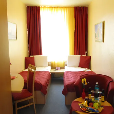 Hotel am Hauptbahnhof-2