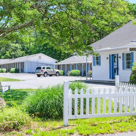 Blue Dolphin Inn-3