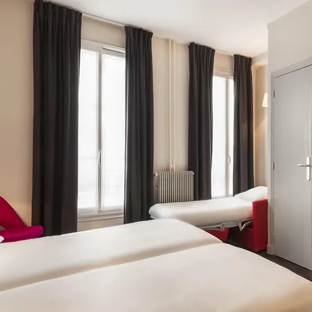Hotel Des Ecrivains-3